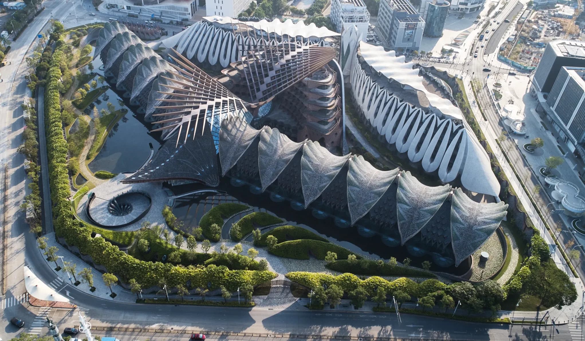 Marisfrolg Fashion Campus Brings Biomimetic Architecture to Shenzhen