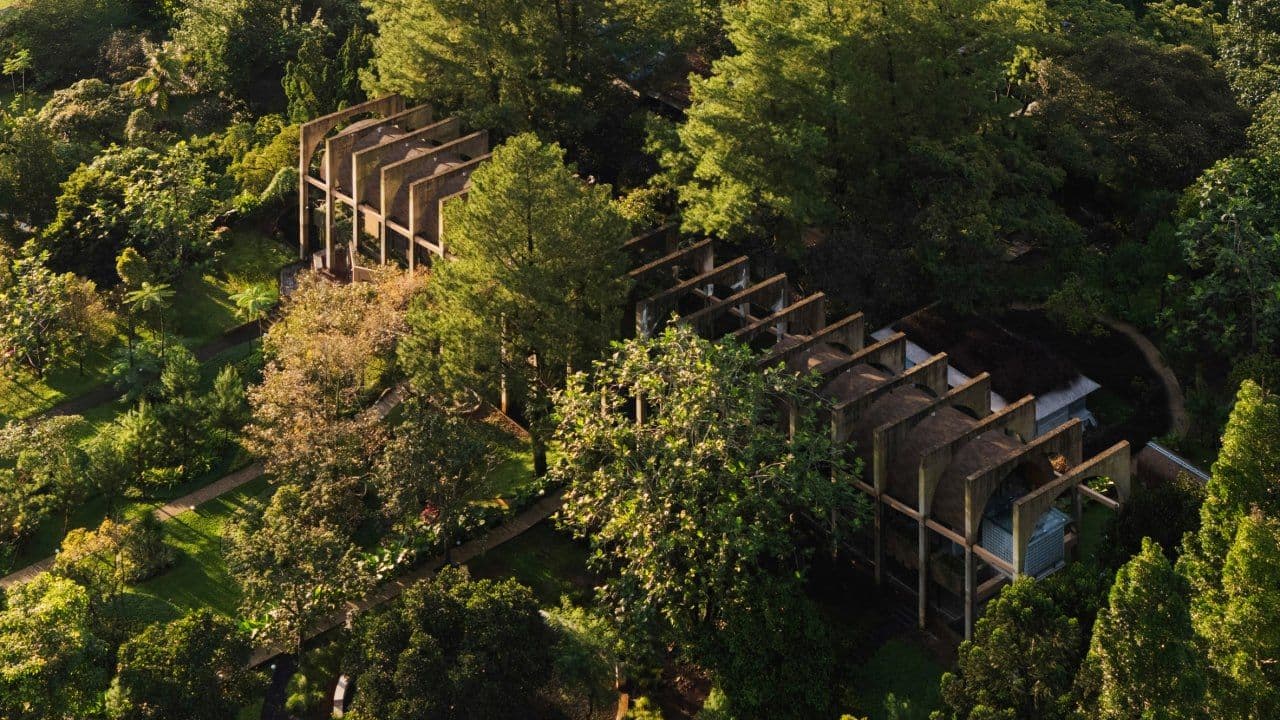 Sanctuary Tunnel Garden Carves a Sacred Retreat into Nature