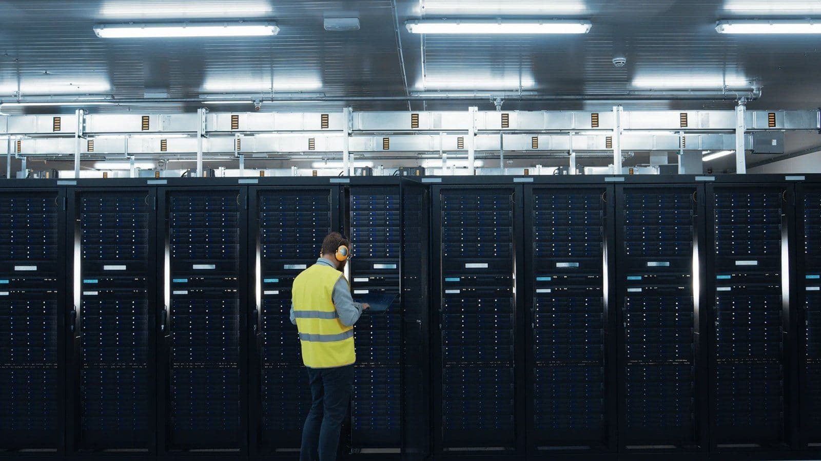 Turner & Townsend index ranks Middle East cheapest for data centre builds